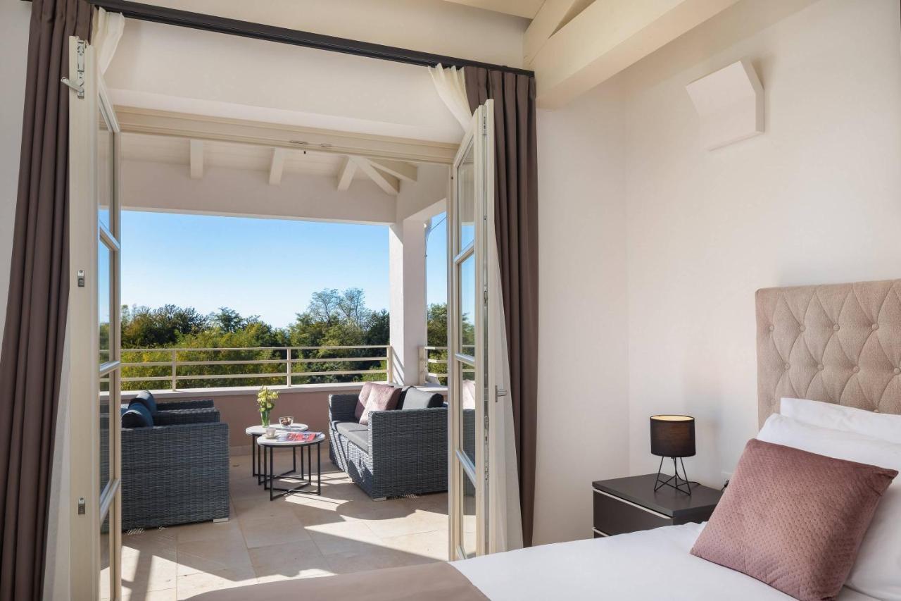 Villa Divine By Ilc Brtonigla Exterior photo